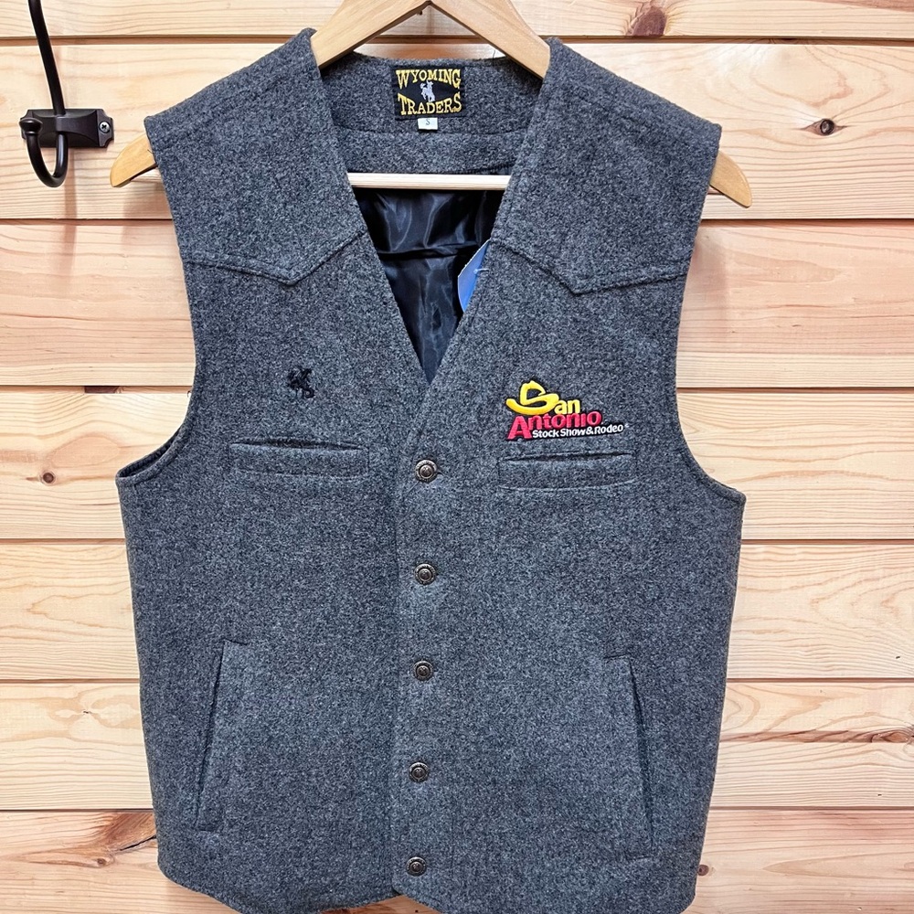 Wyoming Traders Charcoal Gray San Antonio Stock Show & Rodeo Vest
